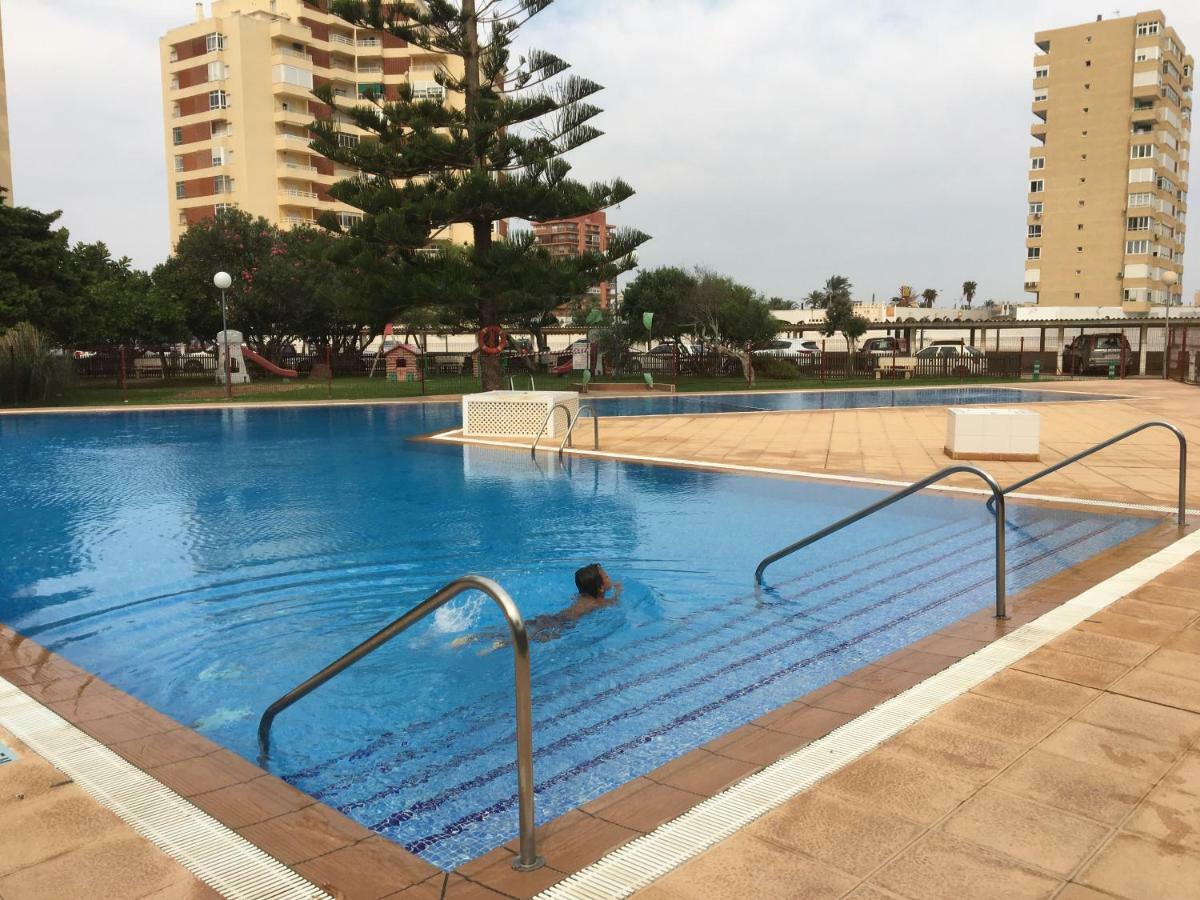 Apartamento Torre Exagonal La Manga del Mar Menor Exterior foto